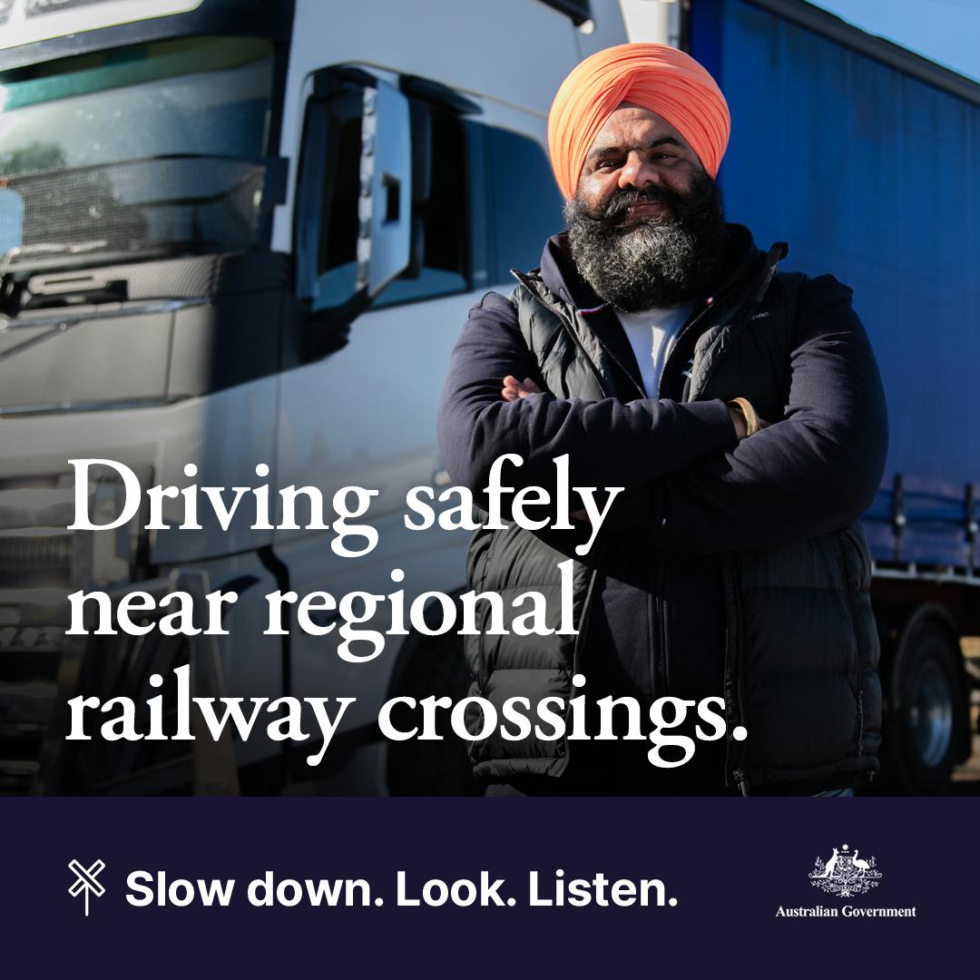 Driving safety near regional railway crosssings